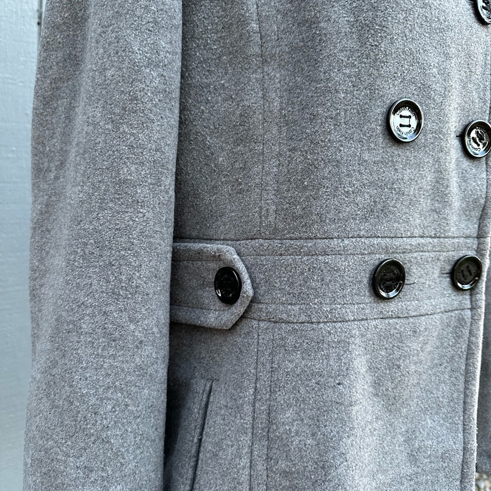 Cute Fitted Grey Coat - Picture 6 of 9